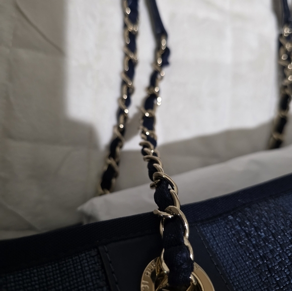 Chanel Mixed Fibers Striped Small Deauville Tote Navy Blue - Picture 13 of 16